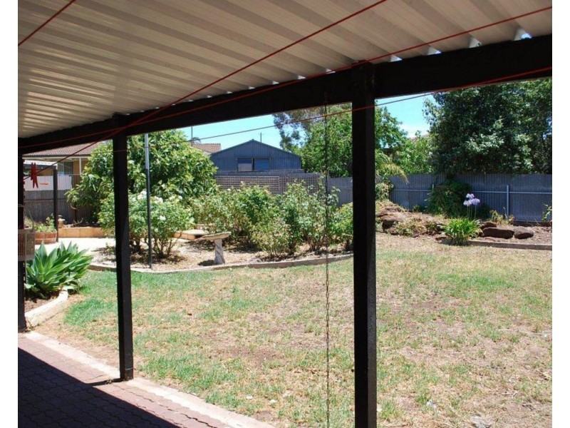 19 Loman Street, Morphett Vale SA 5162