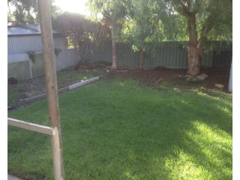 28 Minorca Crescent, Hackham West SA 5163