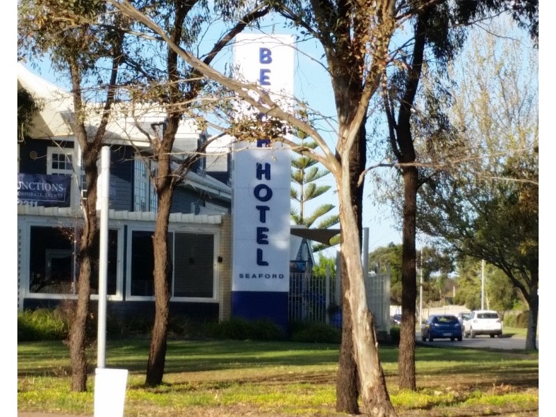 8 & 10 Haven Avenue, Seaford SA 5169