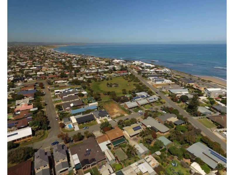 8 & 10 Haven Avenue, Seaford SA 5169