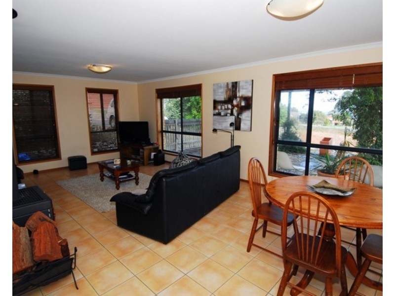 4 Cadna Street, Hallett Cove SA 5158