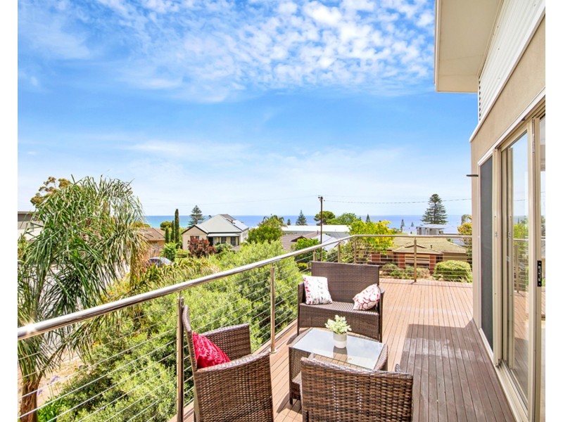 32 Roy Terrace, Christies Beach SA 5165