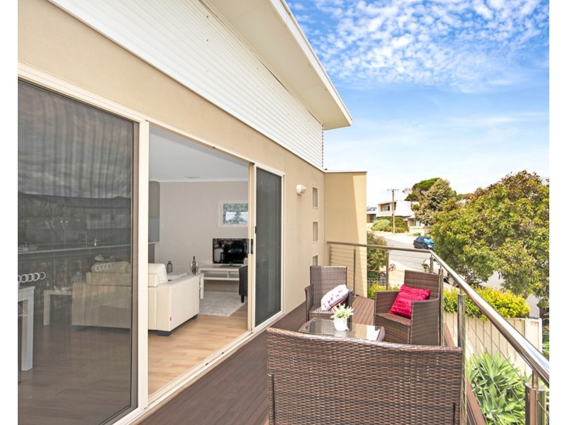 32 Roy Terrace, Christies Beach SA 5165