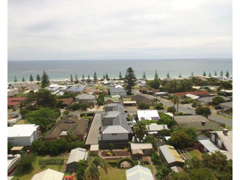 32 Roy Terrace, Christies Beach SA 5165