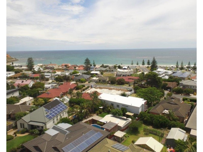 32 Roy Terrace, Christies Beach SA 5165