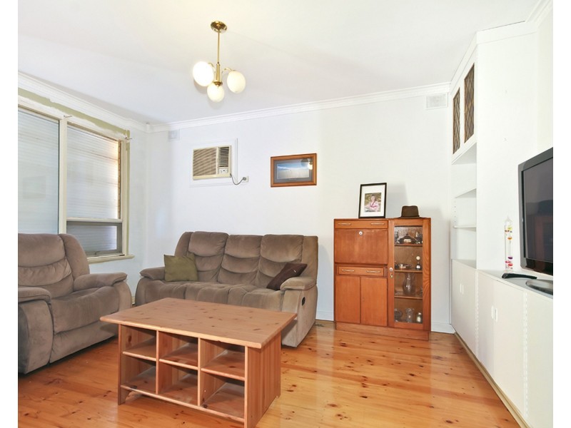 4 Queensferry Road, Old Reynella SA 5161