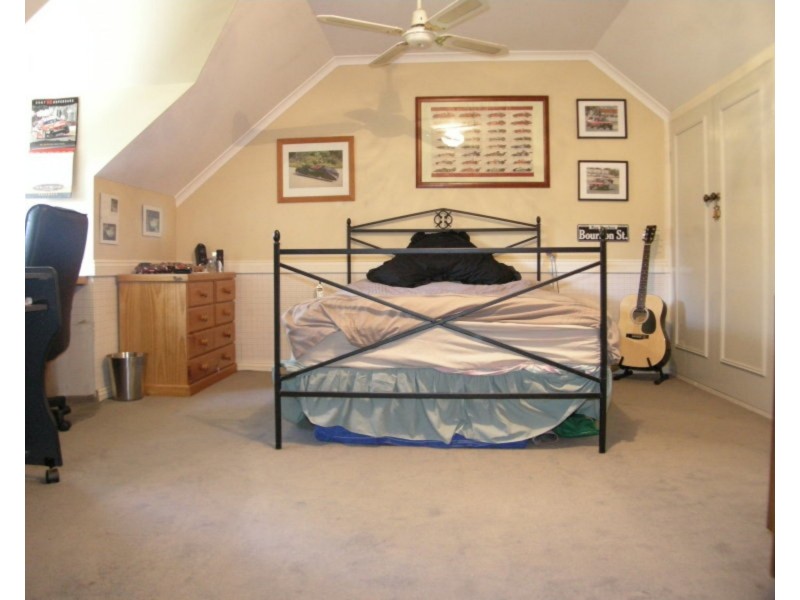 4 Walkom Place, Mount Barker SA 5251
