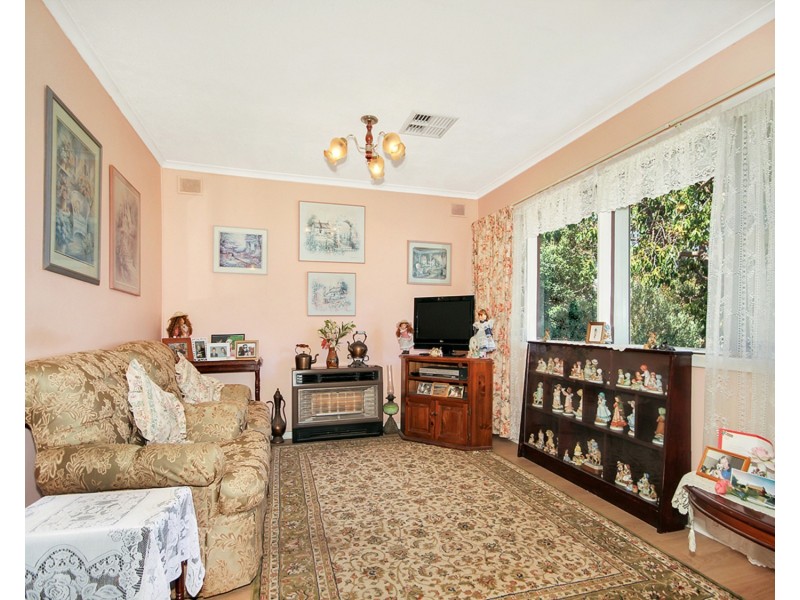 17 Julian Street, Christie Downs SA 5164
