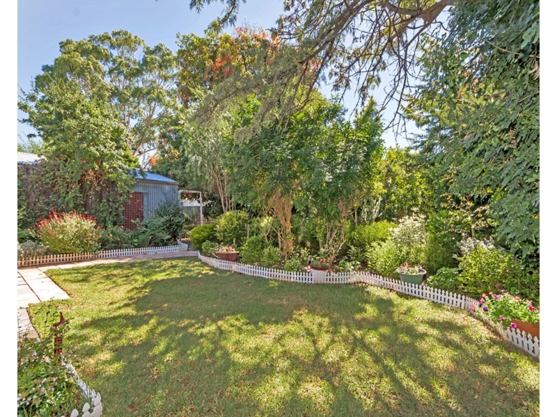 17 Julian Street, Christie Downs SA 5164