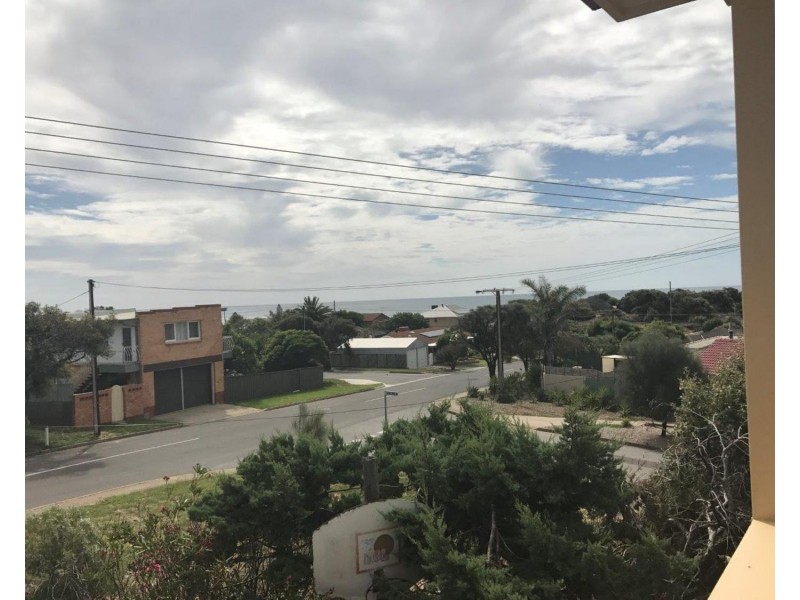 6 Ackland Avenue, Christies Beach SA 5165