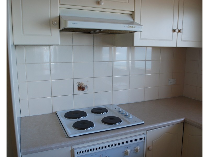 *2/75 Esplanade, Christies Beach SA 5165