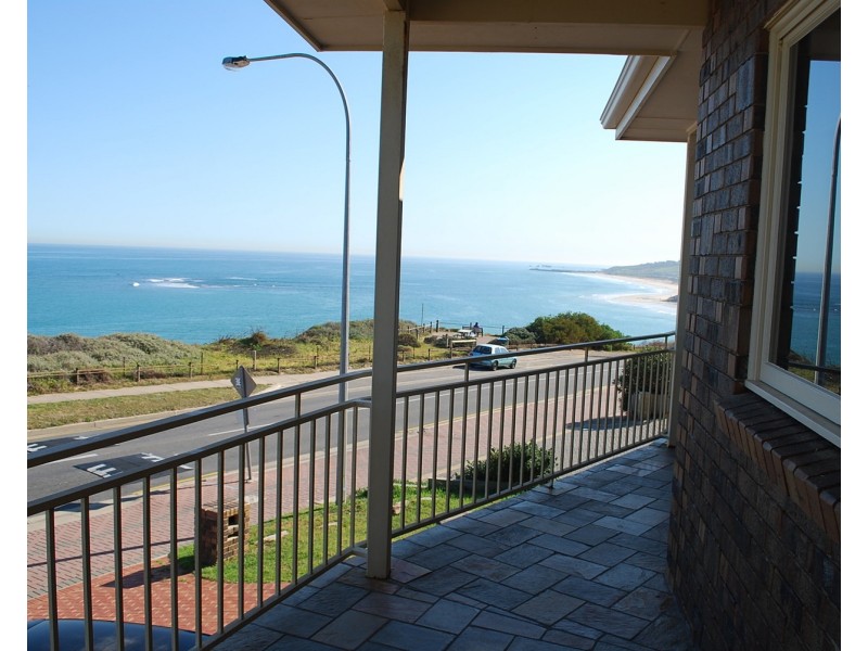 *2/75 Esplanade, Christies Beach SA 5165