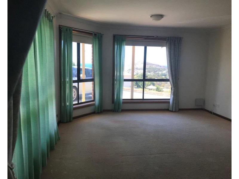 2 Buffalo Court, Encounter Bay SA 5211