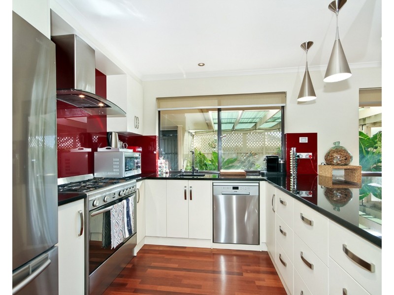 20 Lennon Drive, Woodcroft SA 5162