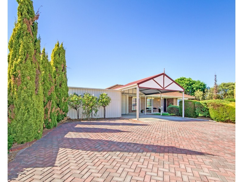 20 Lennon Drive, Woodcroft SA 5162