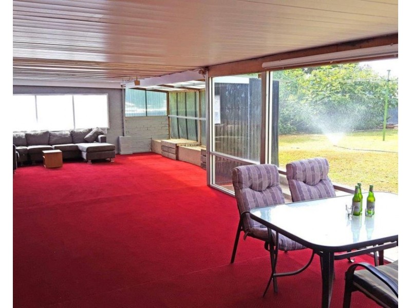 26 Holman Road, Christie Downs SA 5164