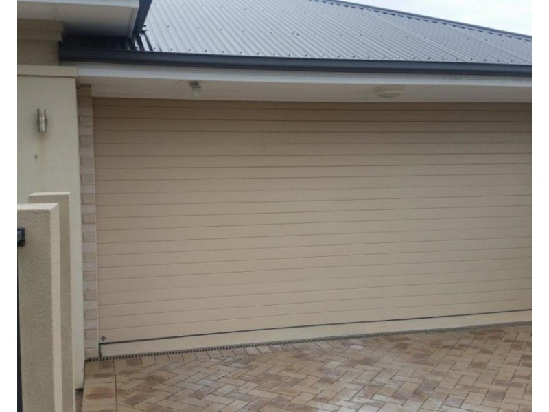 2 Deemster Avenue, Christies Beach SA 5165