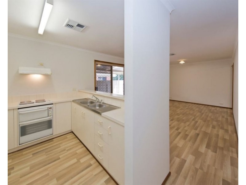 27 Endeavour Drive, Seaford Rise SA 5169