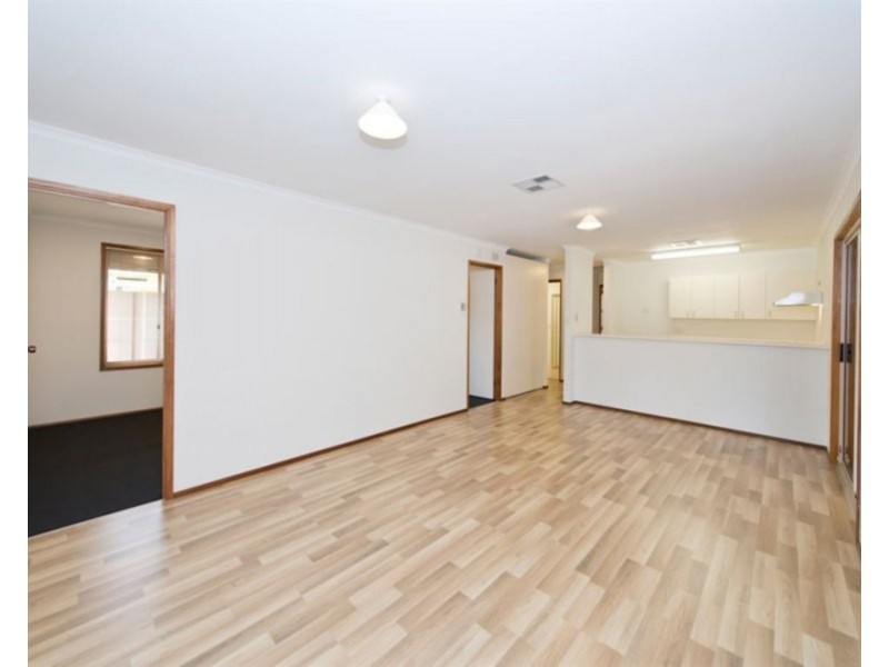 27 Endeavour Drive, Seaford Rise SA 5169