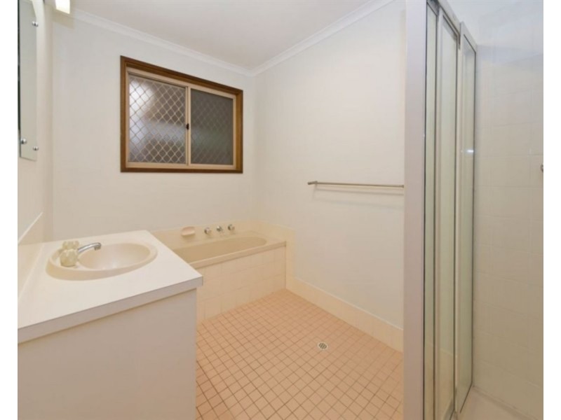 27 Endeavour Drive, Seaford Rise SA 5169