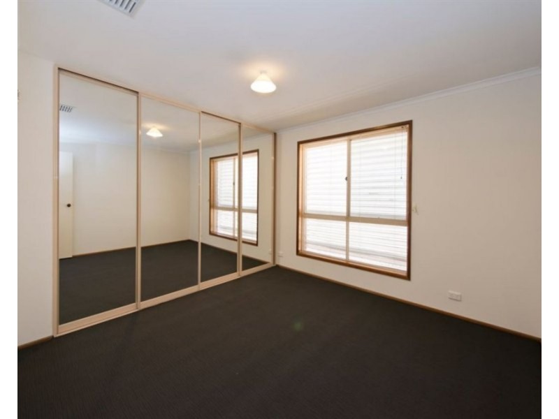 27 Endeavour Drive, Seaford Rise SA 5169