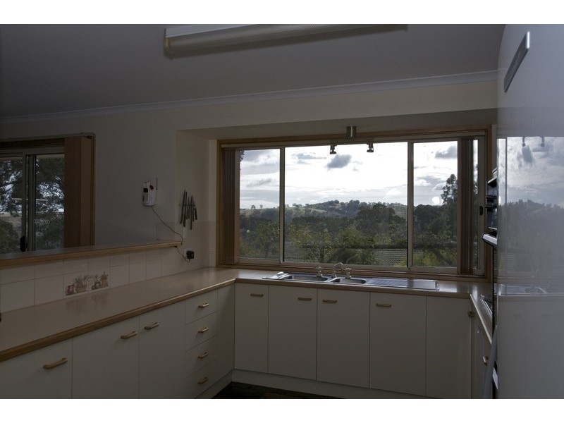 1 Greenglade Road, Belair SA 5052