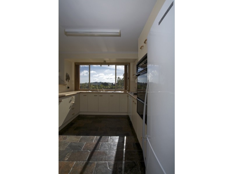 1 Greenglade Road, Belair SA 5052