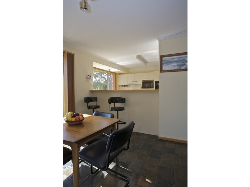 1 Greenglade Road, Belair SA 5052