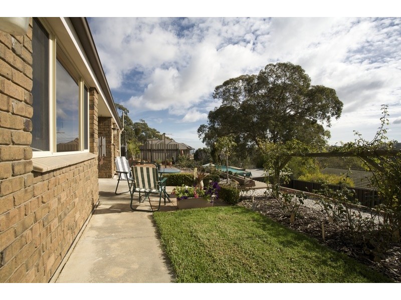 1 Greenglade Road, Belair SA 5052