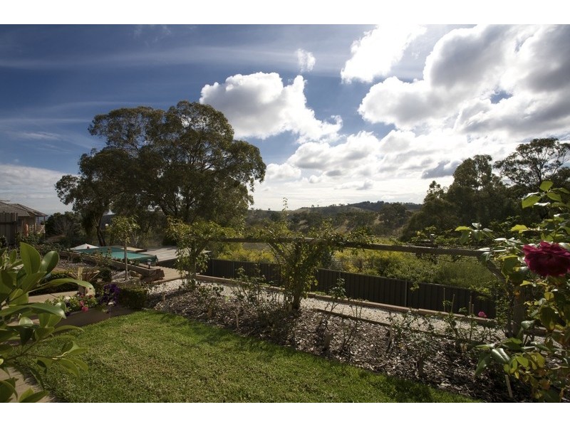 1 Greenglade Road, Belair SA 5052