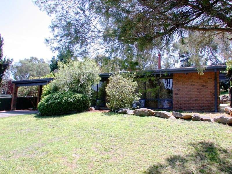 9 Krowalle Crescent, Hawthorndene SA 5051