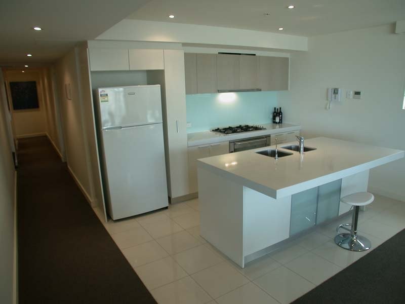 511/19 Holdfast Promenade, Glenelg SA 5045