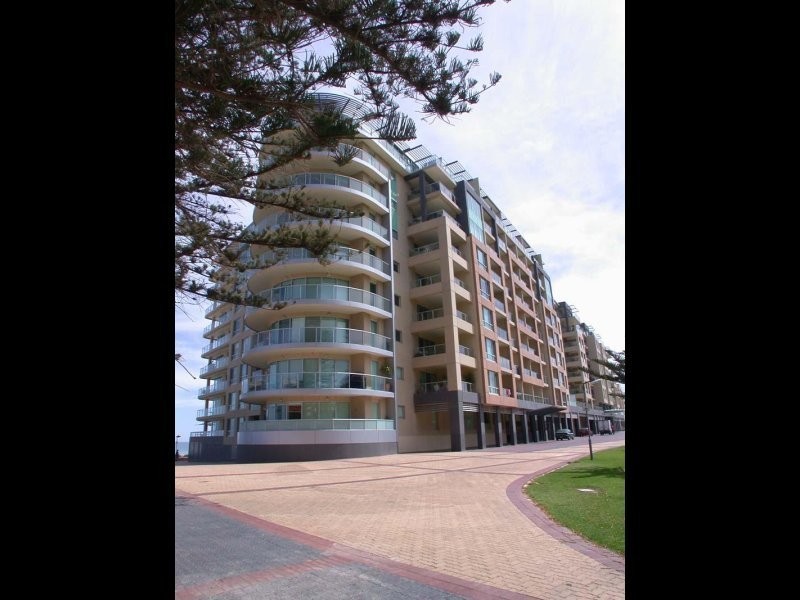 511/19 Holdfast Promenade, Glenelg SA 5045