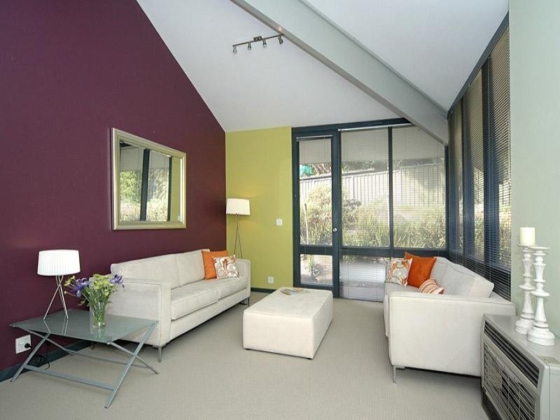 17 Krowalle Crescent, Hawthorndene SA 5051