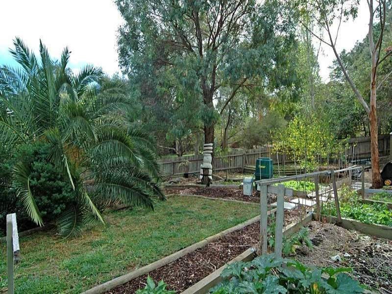 17 Krowalle Crescent, Hawthorndene SA 5051