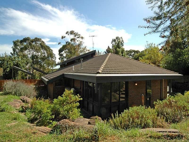 17 Krowalle Crescent, Hawthorndene SA 5051