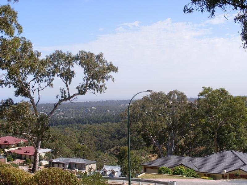 23 Scenic Crescent, Chandlers Hill SA 5159