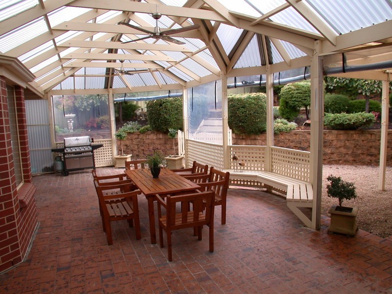 11 Skylark Close, Flagstaff Hill SA 5159