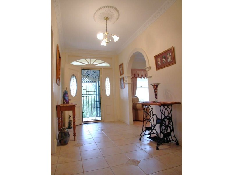 11 Skylark Close, Flagstaff Hill SA 5159