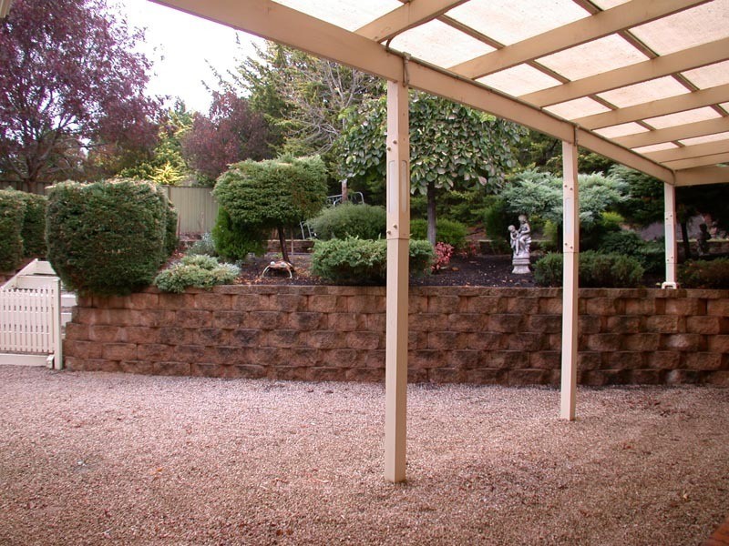 11 Skylark Close, Flagstaff Hill SA 5159