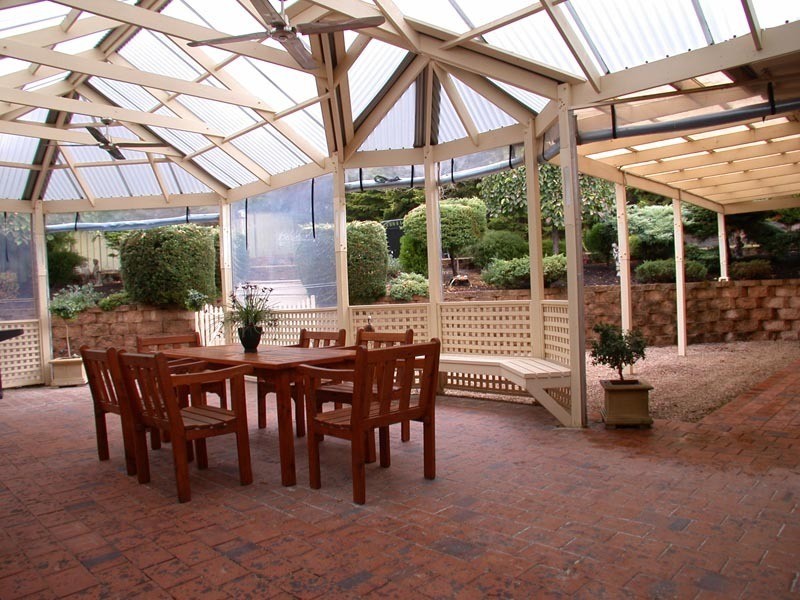 11 Skylark Close, Flagstaff Hill SA 5159