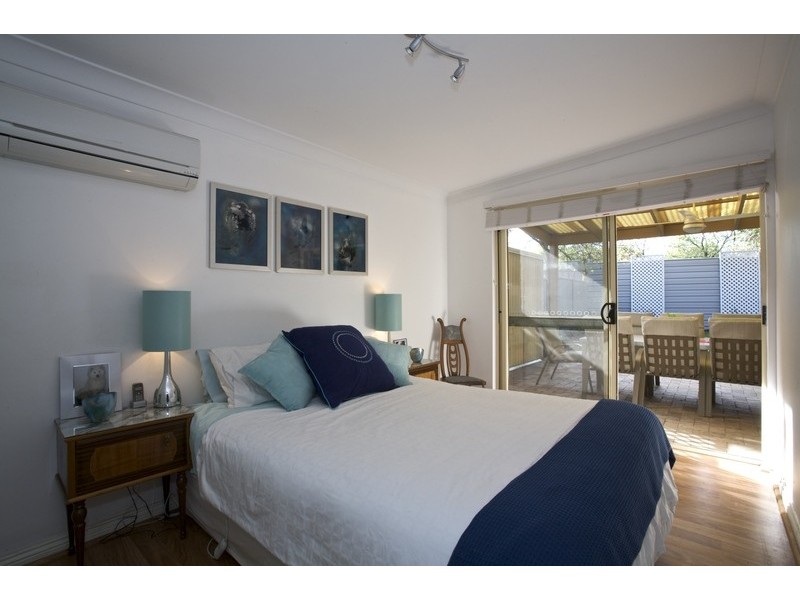 3 Price Avenue, Lower Mitcham SA 5062