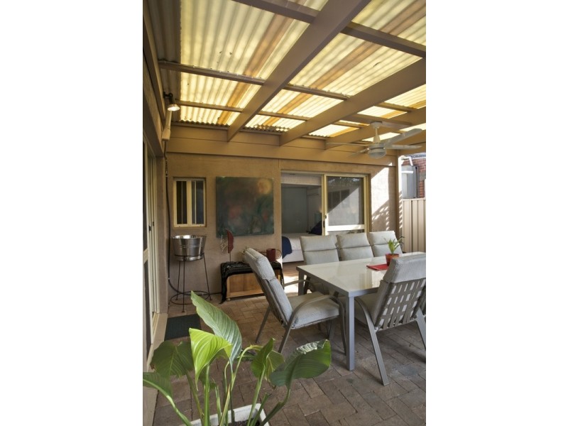 3 Price Avenue, Lower Mitcham SA 5062