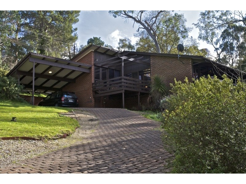 33 Greenwood Crescent, Glenalta SA 5052