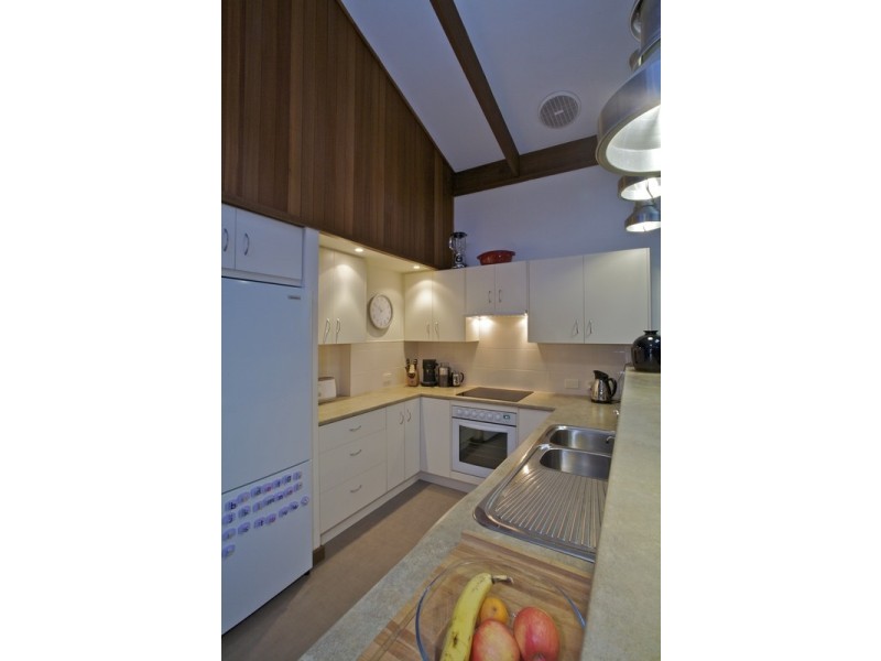 33 Greenwood Crescent, Glenalta SA 5052