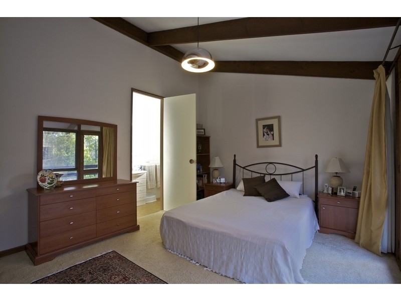 33 Greenwood Crescent, Glenalta SA 5052