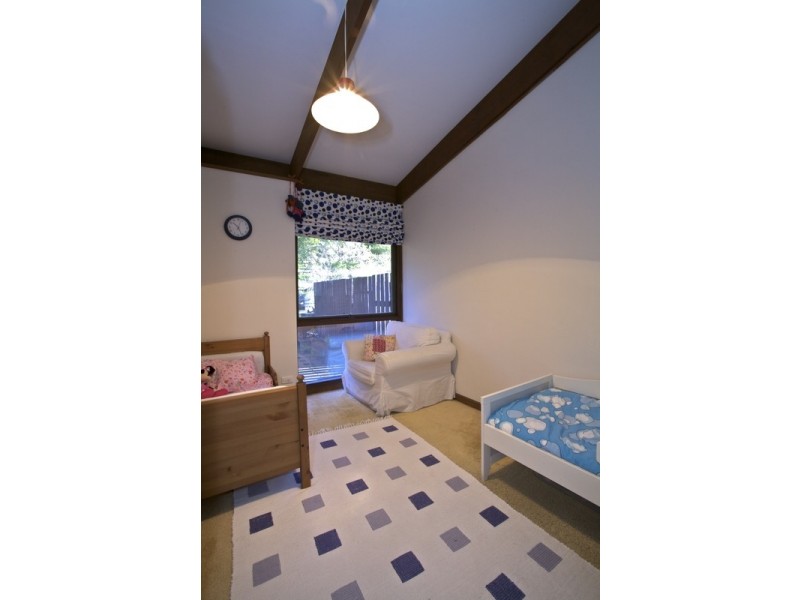 33 Greenwood Crescent, Glenalta SA 5052