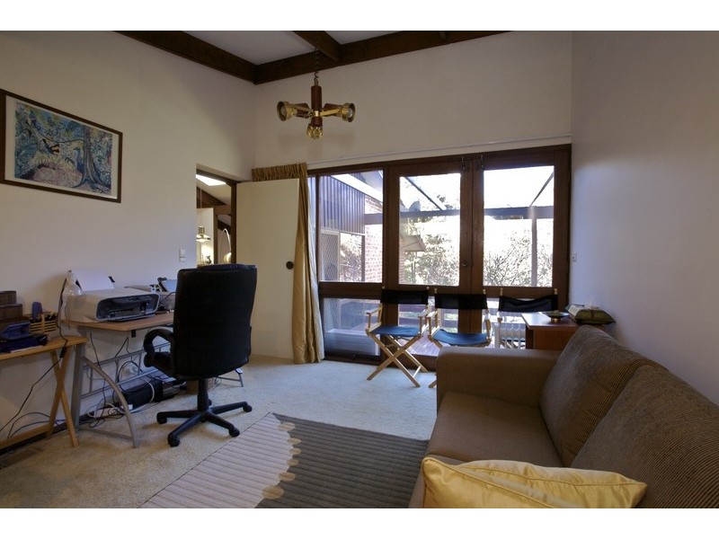 33 Greenwood Crescent, Glenalta SA 5052