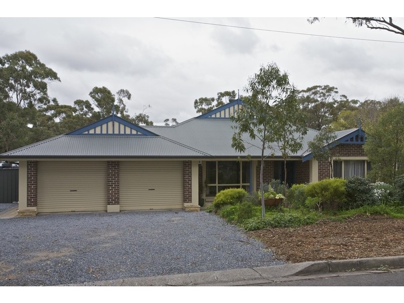 12 Lee Street, Eden Hills SA 5050