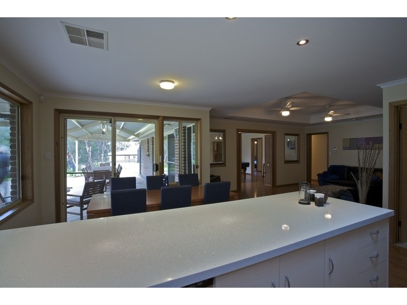 12 Lee Street, Eden Hills SA 5050